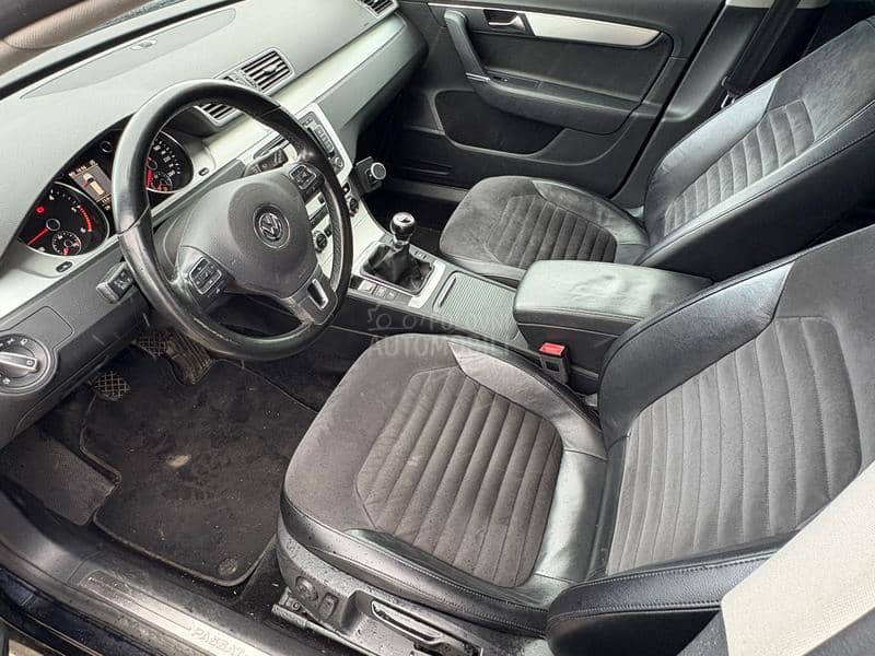 Volkswagen Passat B7 1.6tdi HIGHLINE
