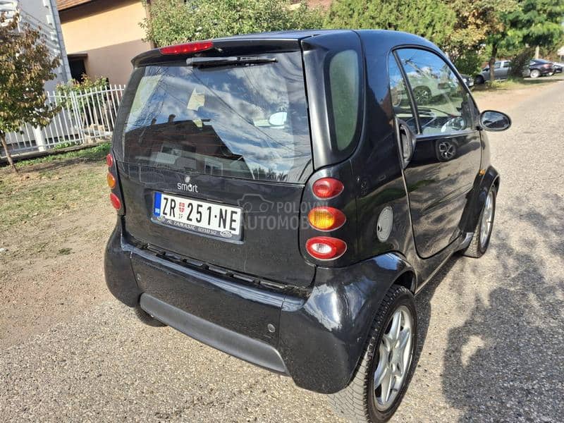 Smart ForTwo 2002god.