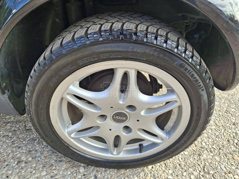 Smart ForTwo 2002god.