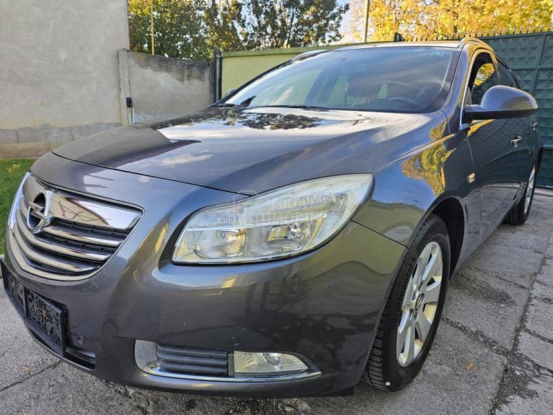 Opel Insignia 2.0 CDTI COSMO