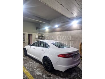 delovi za Xf za Jaguar XF od 2011. do 2015. god.