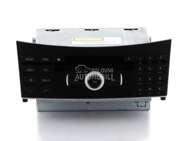 Radio / CD za Mercedes Benz E 200, E 220, E 230 ...