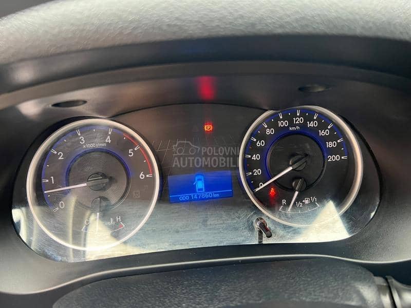 Toyota Hilux 2.4D4D