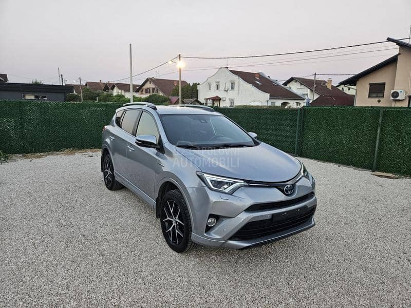 Toyota RAV 4 Hibrid Fu LL Opre ma