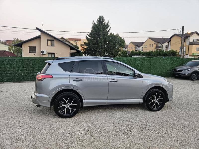 Toyota RAV 4 Hibrid Fu LL Opre ma