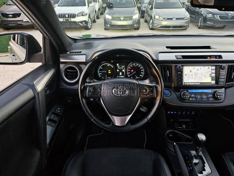 Toyota RAV 4 Hibrid Fu LL Opre ma