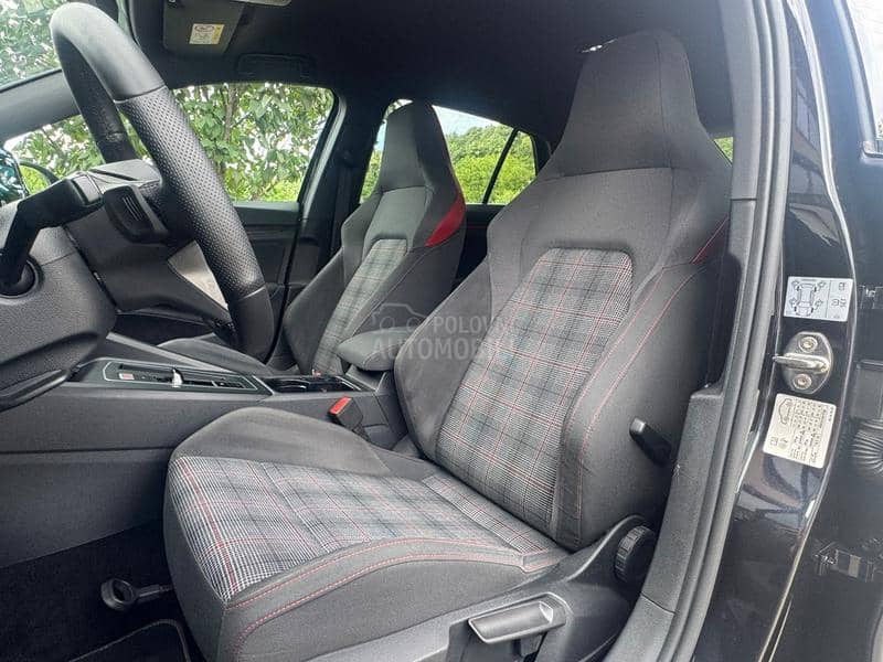 Volkswagen Golf 8 GTI/IQ/Fog/Acc