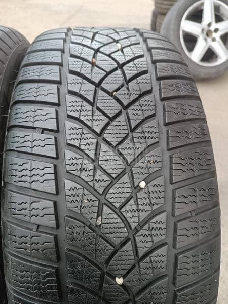 Goodyear 245/55 R17 Zimska