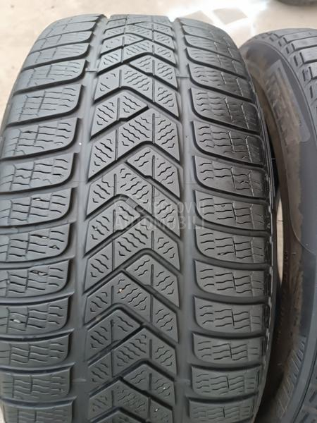 Pirelli 255/45 R19 Zimska