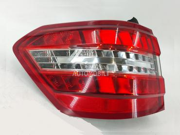 Stop svetlo levo za Mercedes Benz E 200, E 220, E 230 ... od 2009. do 2013. god.