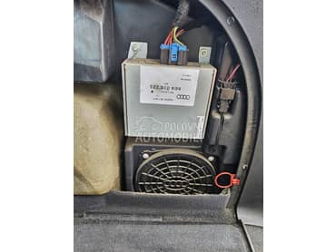 Vufer i pojacalo za Audi A4