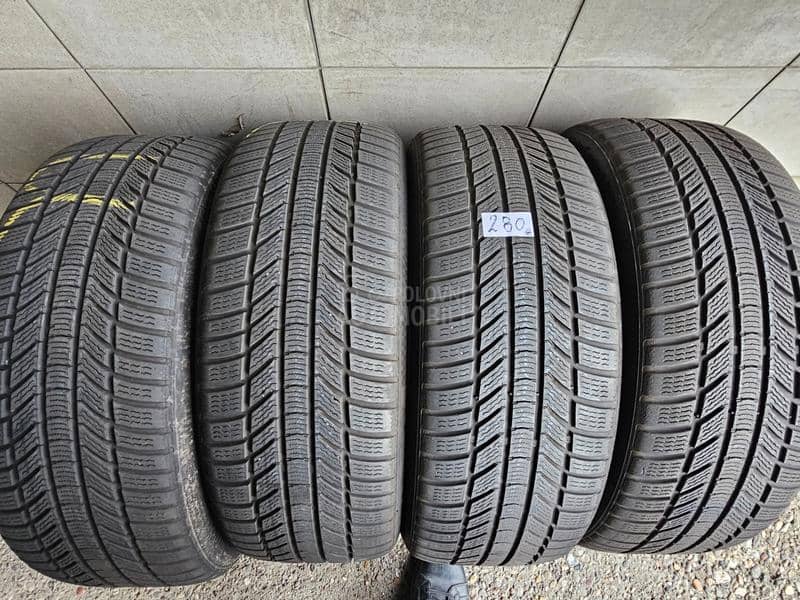 Continental 225/45 R18 Zimska