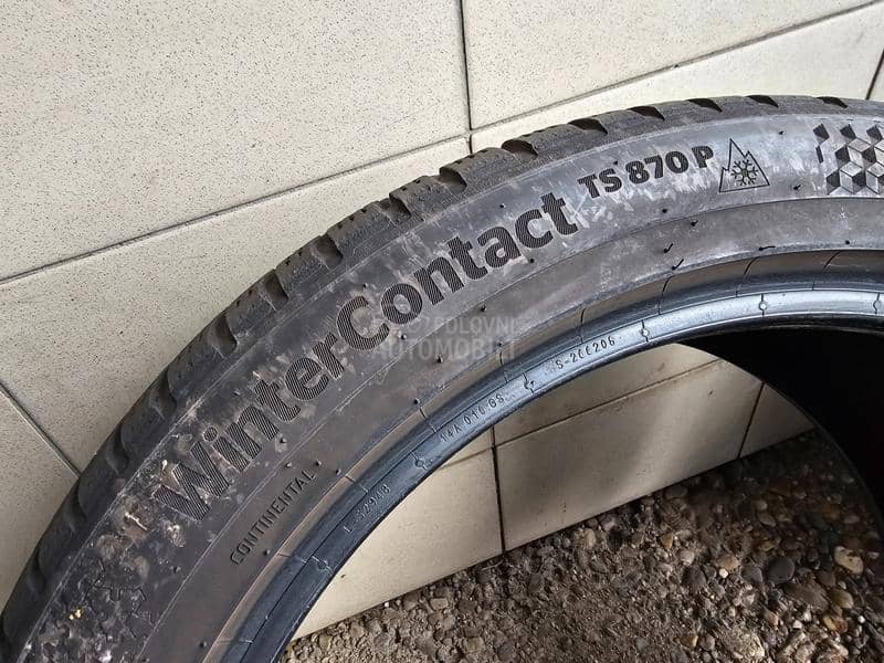 Continental 225/45 R18 Zimska