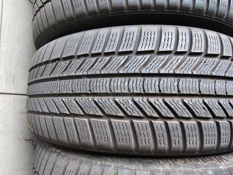 Continental 225/45 R18 Zimska