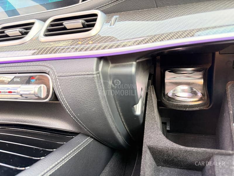 Mercedes Benz GLE 580 AMG/mildhybrid/night