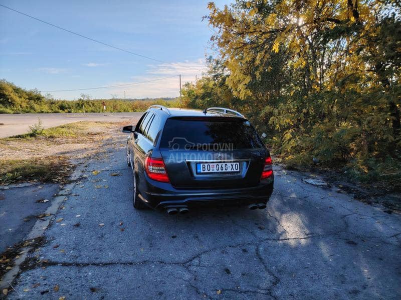 Mercedes Benz C 200 