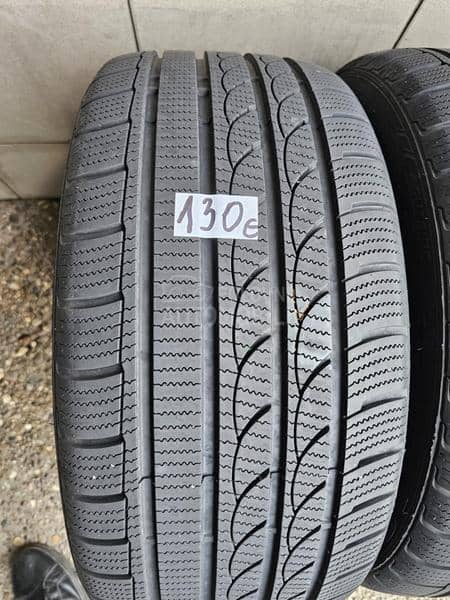 Tracmax 245/40 R18 Zimska