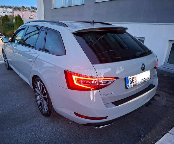Škoda Superb 2.0 TSI Sportline
