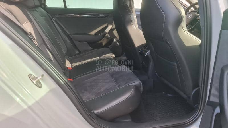 Škoda Superb 2.0 TSI Sportline