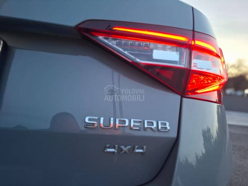 Škoda Superb 2.0 TSI Sportline