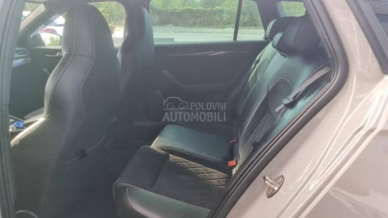 Škoda Superb 2.0 TSI Sportline