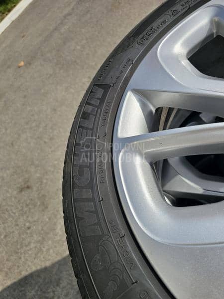 Michelin 215/50 R17 Letnja