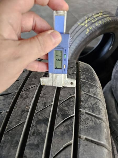 Kumho 205/60 R16 Letnja