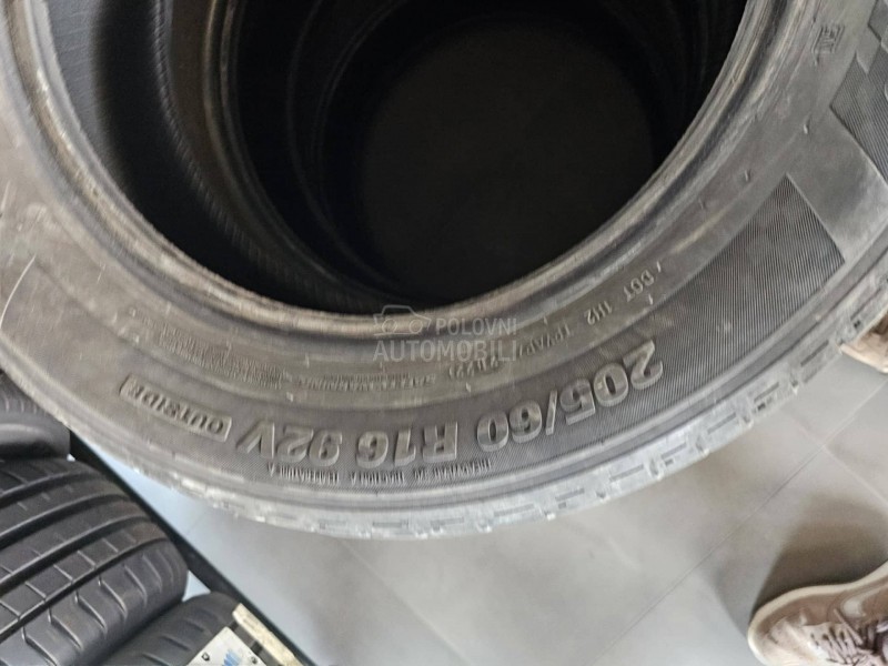 Kumho 205/60 R16 Letnja