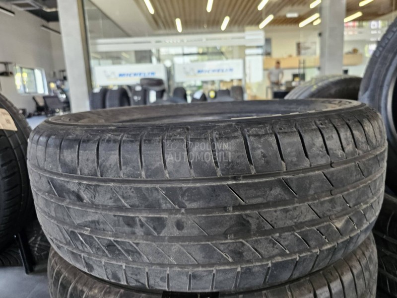 Kumho 205/60 R16 Letnja