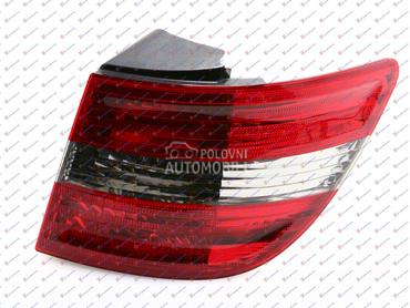 STOP LAMPA SPOLJASNJA (ZATAMNJ za Mercedes Benz B Klasa od 2008. do 2011. god.