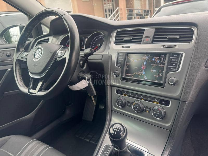 Volkswagen Golf 7 1.6 tdi LOUNGE