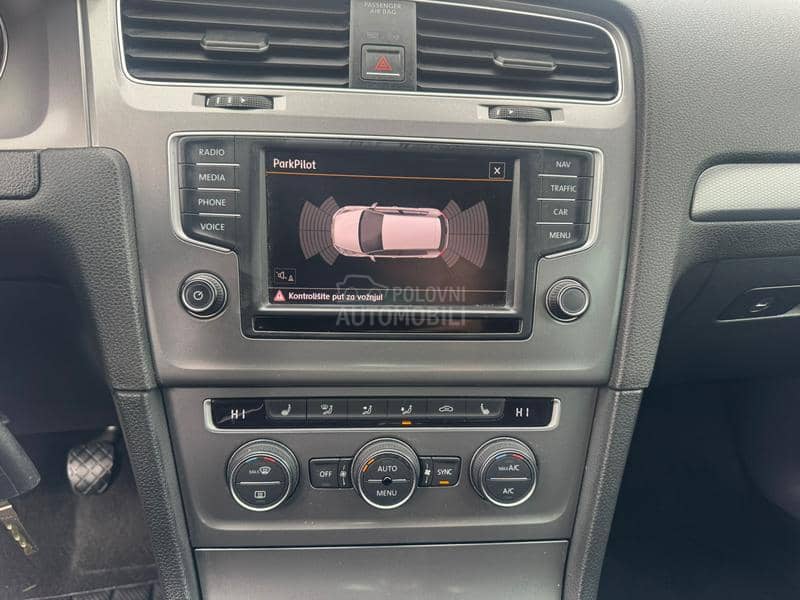 Volkswagen Golf 7 1.6 tdi LOUNGE