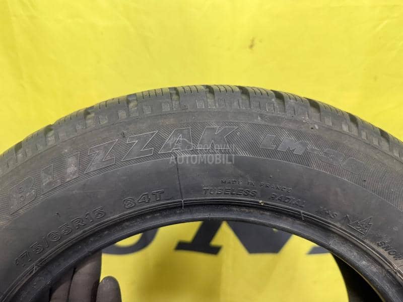 Bridgestone 175/65 R15 Zimska