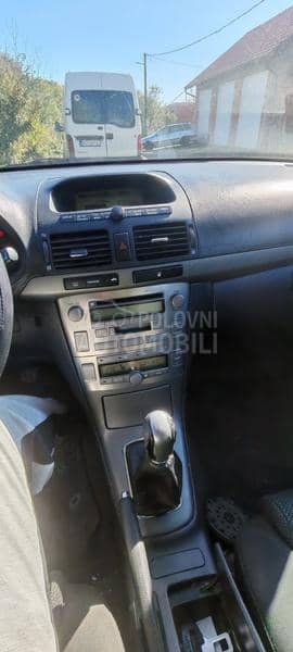 Toyota Avensis hitna prodaja
