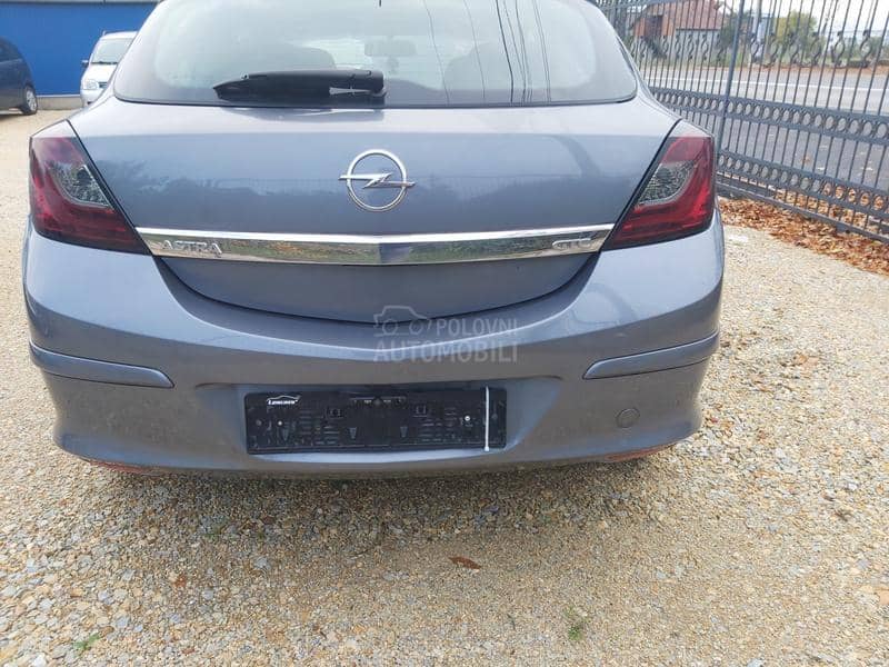 Opel Astra H gtc