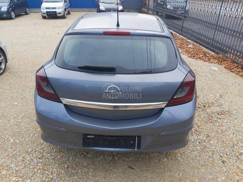 Opel Astra H gtc