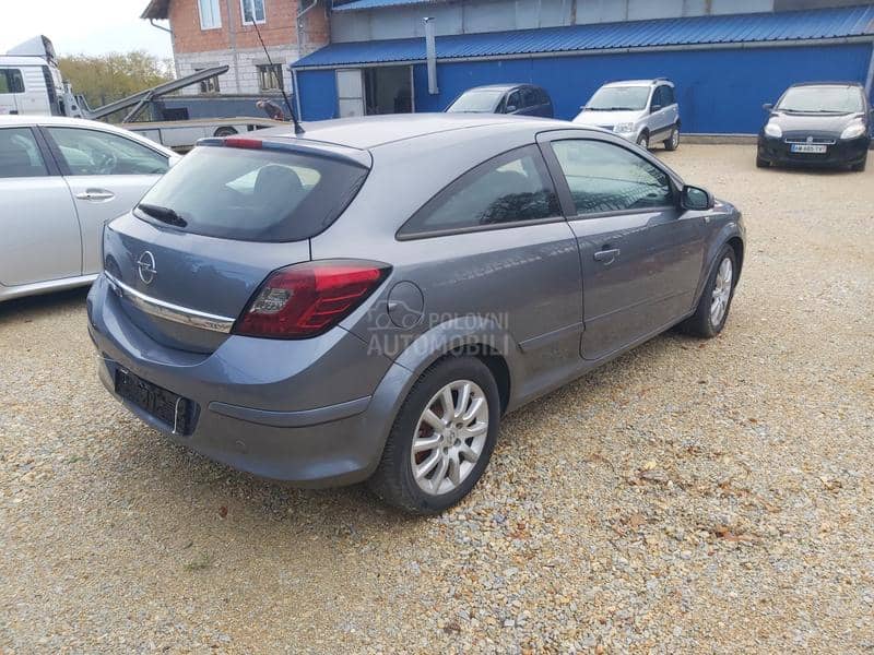 Opel Astra H gtc