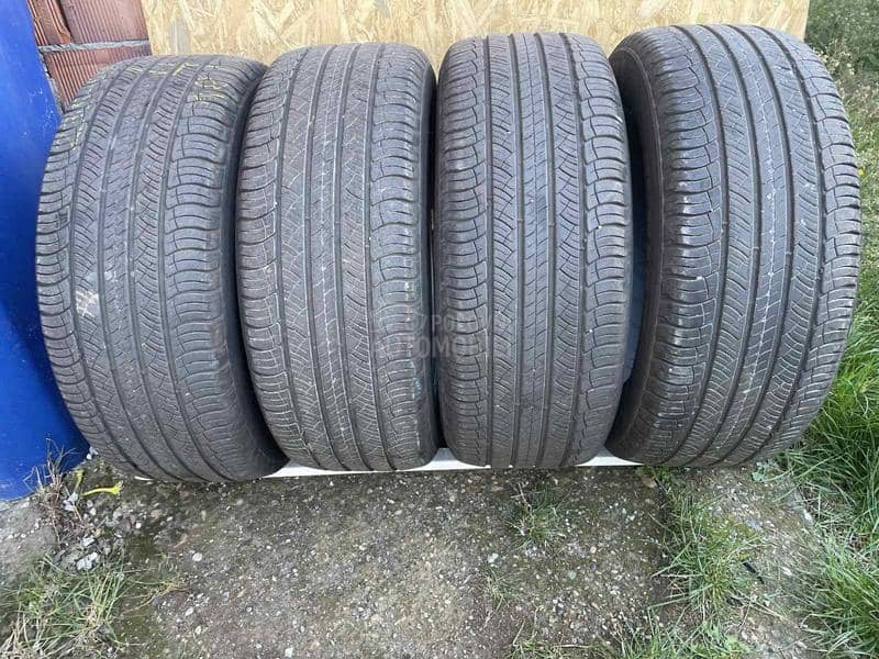 Michelin 235/55 R17 Letnja