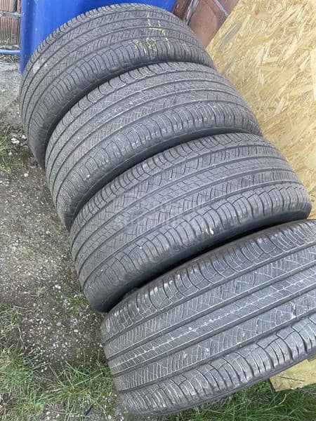 Michelin 235/55 R17 Letnja