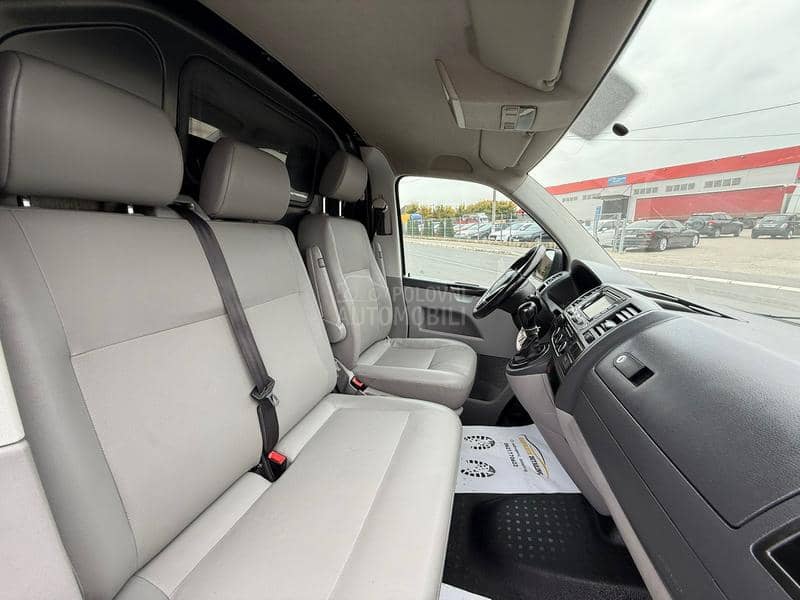 Volkswagen Transporter T6 DSG/DUGI