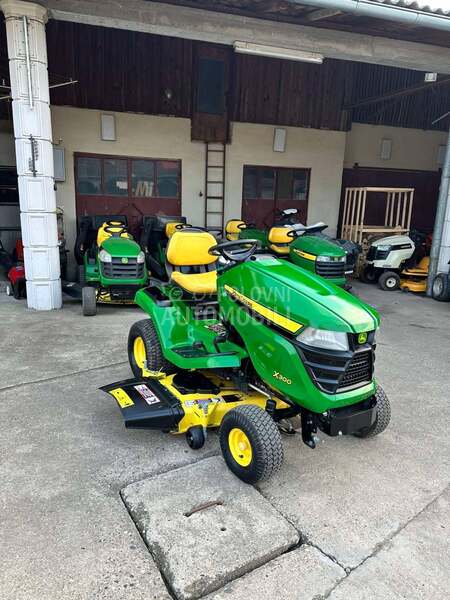John Deere X300