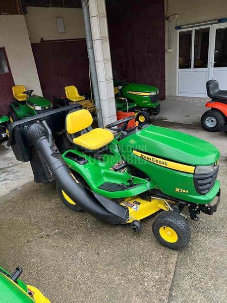 John Deere X304 4 wheel steering