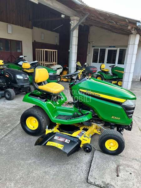 John Deere X300