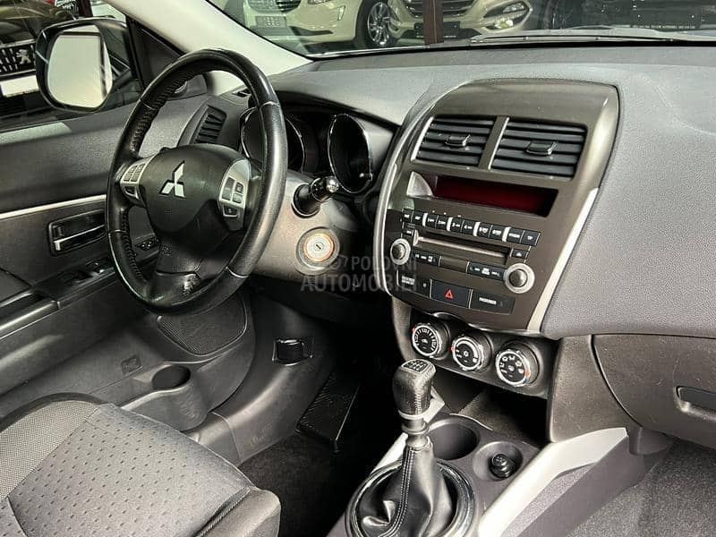 Mitsubishi ASX  Mitsubishi ASX