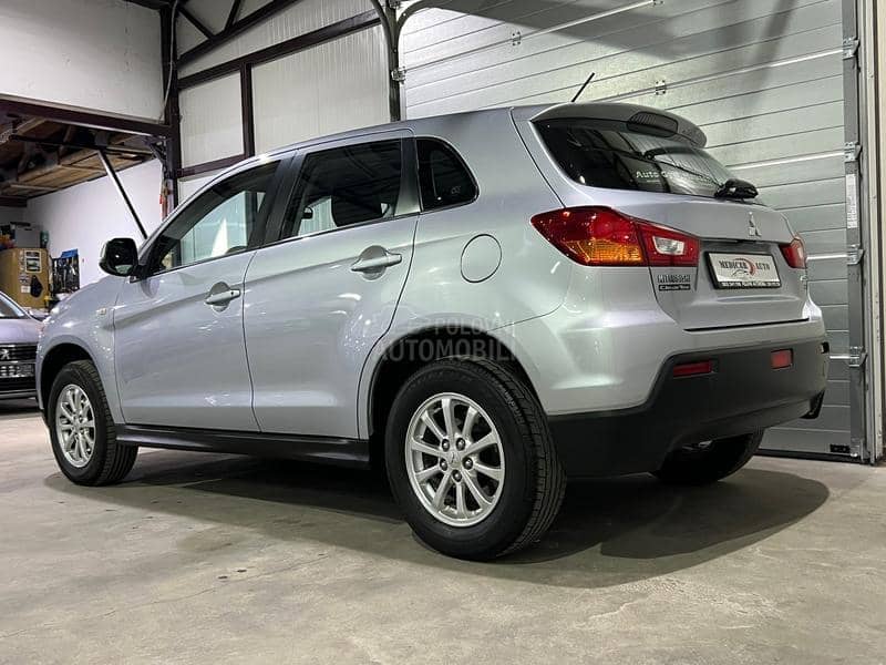 Mitsubishi ASX  Mitsubishi ASX