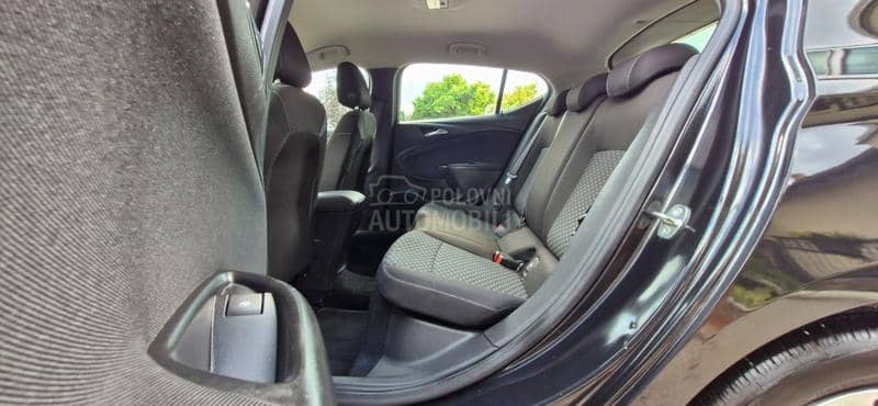 Opel Astra K 1.6CDTI/NAV/F U L L Opel Astra K 1.6CDTI/NAV/F U L L