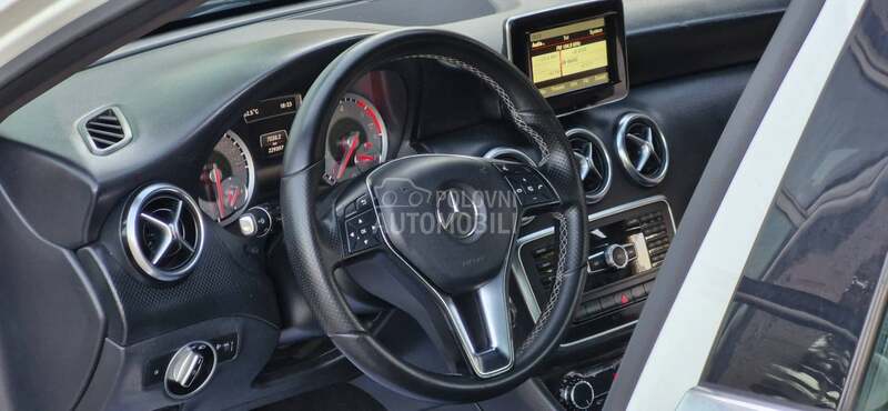 Mercedes Benz A 180 CDI/AMG-LINE/FUL