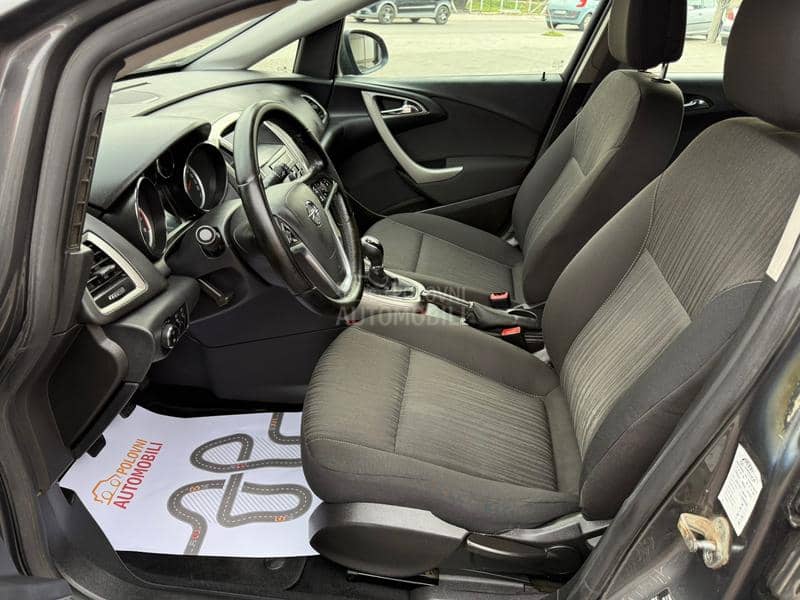 Opel Astra J 1.4 b //t.o.p//