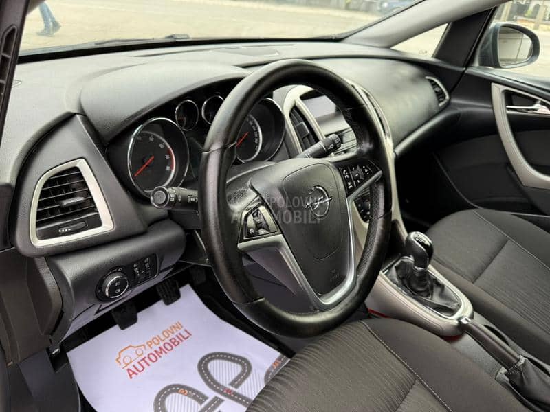 Opel Astra J 1.4 b //t.o.p//