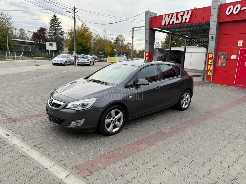 Opel Astra J 1.4 b //t.o.p//